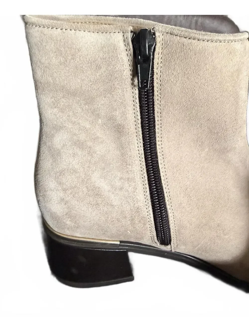Boots Women’s Beige Suede Ankle Boots Made In Italy 7.5 Womens